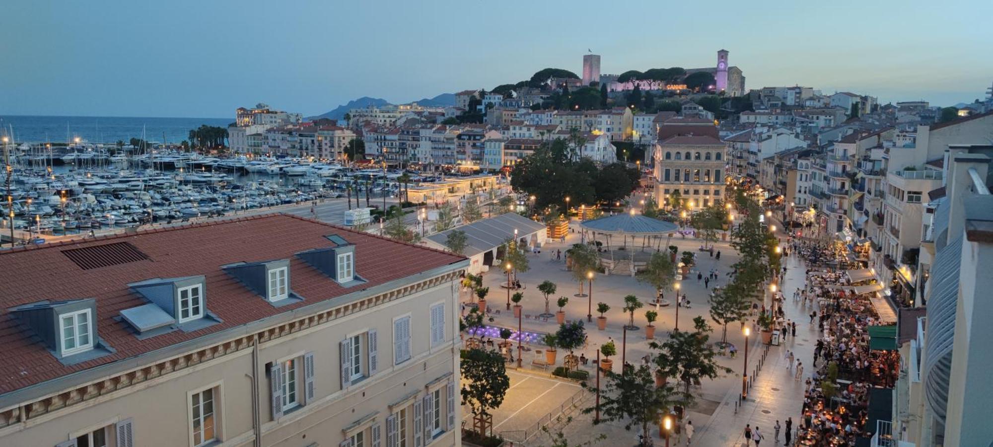 O Festival Palace, Terrace With Panoramic Sea View Cannes Exterior photo